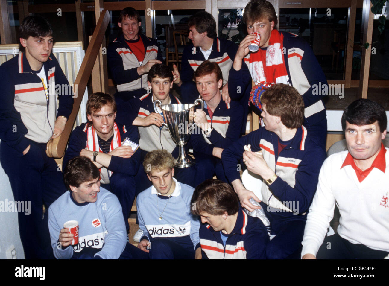 Alex McLeish, (right with cup) celebrates with Aberdeen players after