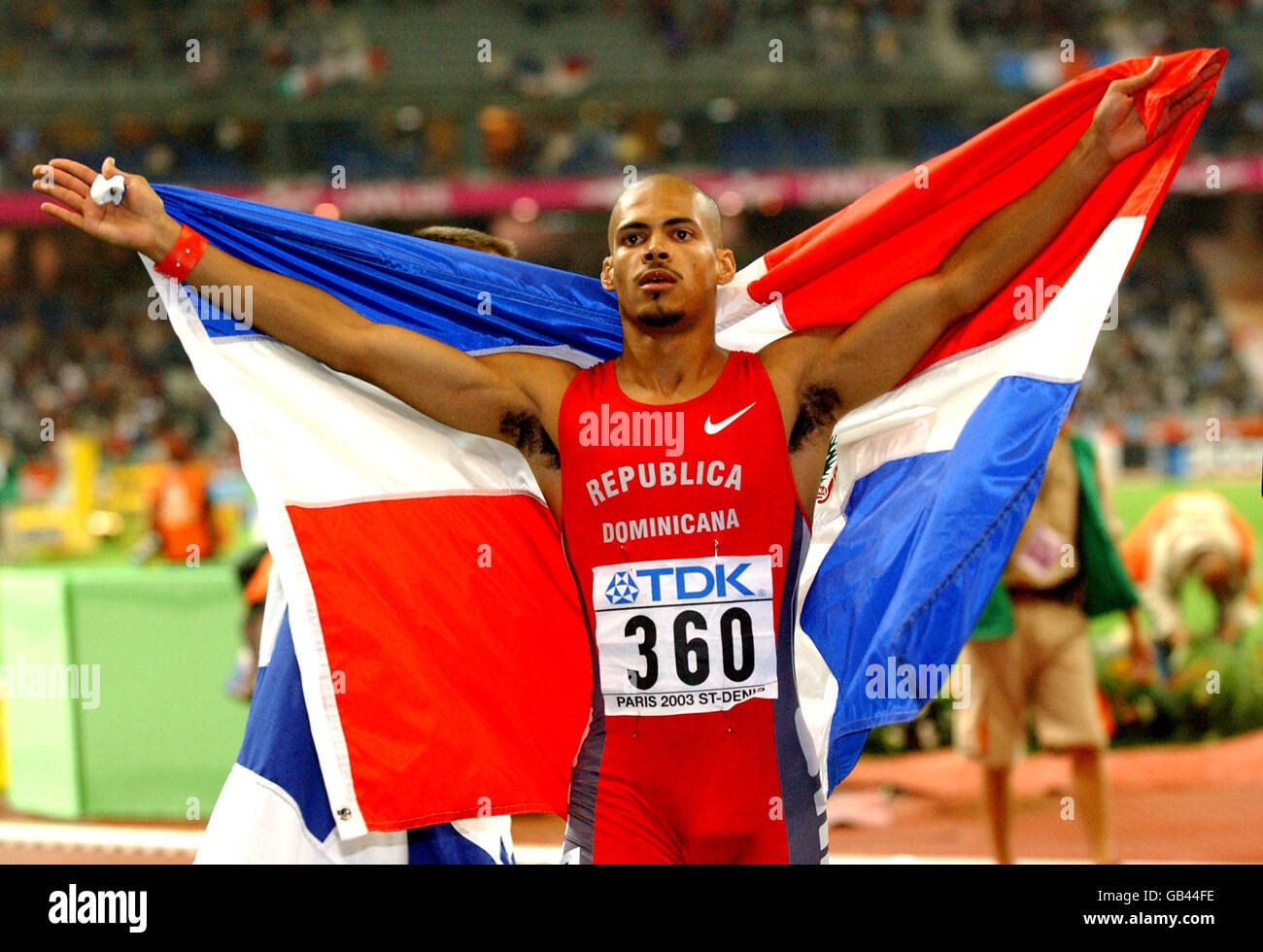 Dominican Republic's Felix Sanchez celebrates winning the gold medal Stock  Photo - Alamy