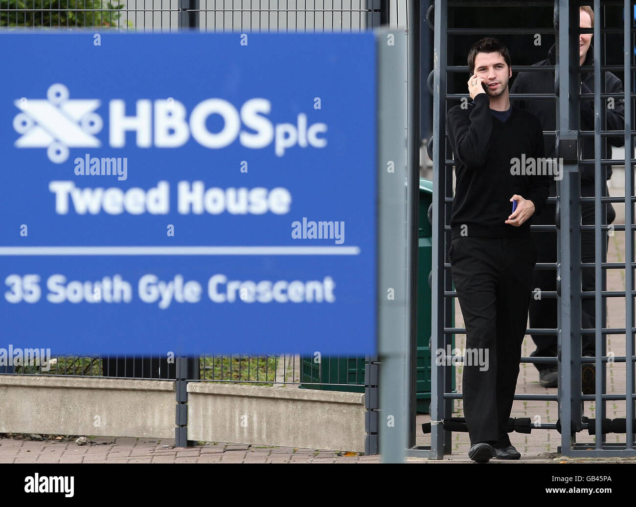 People leave Tweed House, a Halifax Bank of Scotland building in the Gyle  in Edinburgh Stock Photo - Alamy