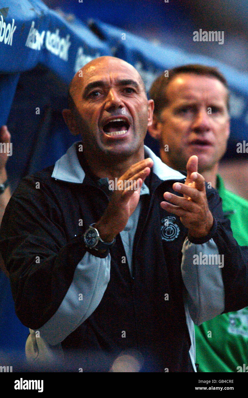 Real Mallorca's coach Jaime Pacheco shouts instructions to his players Stock Photo