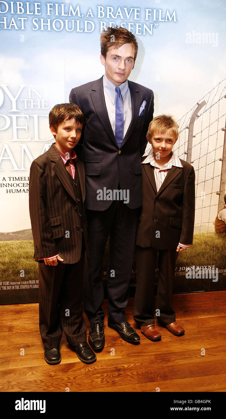 Asa Butterfield, Rupert Friend and Jack Scanlon attend the world premiere  of 'The Boy in the Striped Pyjamas' at the Curzon Mayfair, in central  London Stock Photo - Alamy