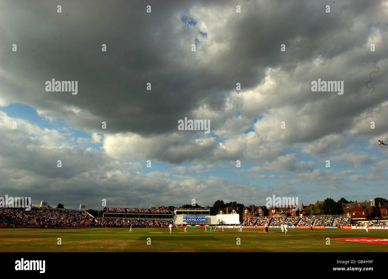Cricket - npower Fourth Test - England v South Africa - Day Four. Grey clouds roll in over Headingley as England play South Africa Stock Photo