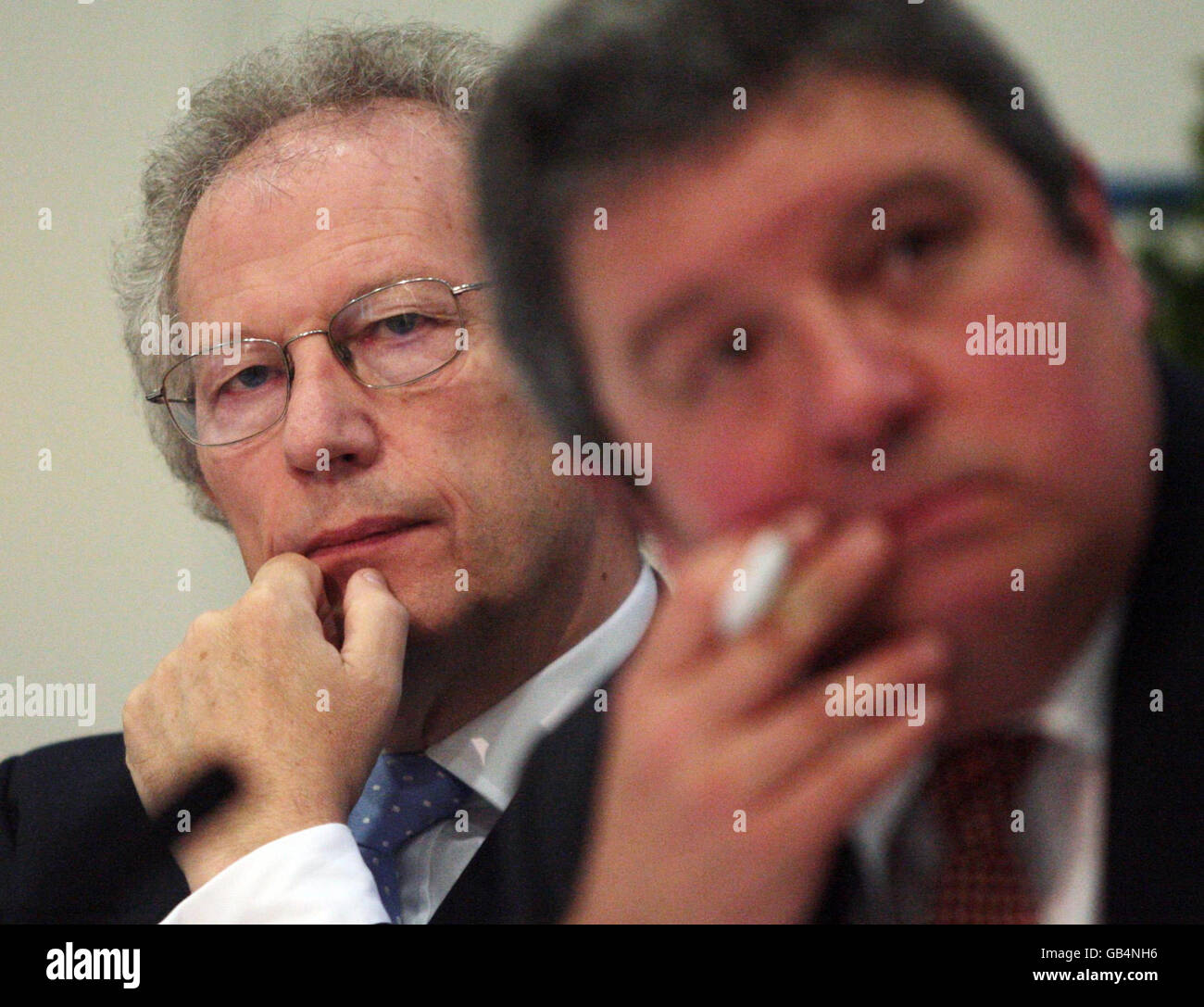 Former Scottish First minister Henry McLeish (left) speaks at a conference on the future of prisons following a report by the Scottish Independent Prisons Commission, Dynamic Earth, Edinburgh. Stock Photo