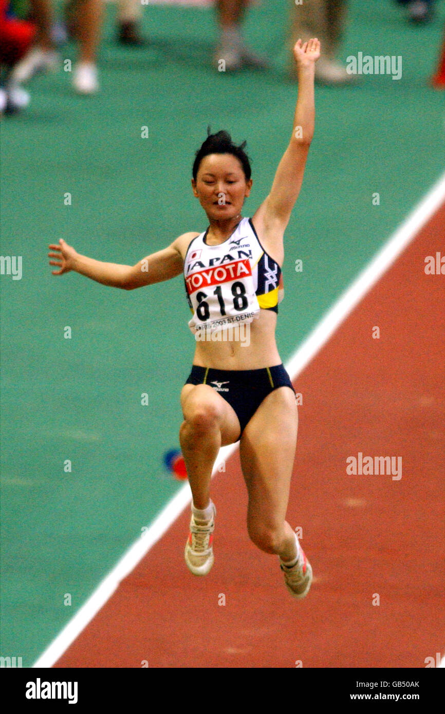 Womens long jump qualifying hires stock photography and images Alamy