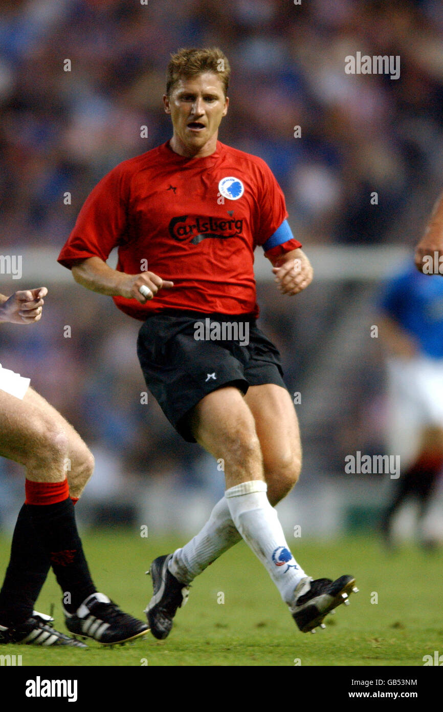 Peter neilsen hires stock photography and images Alamy