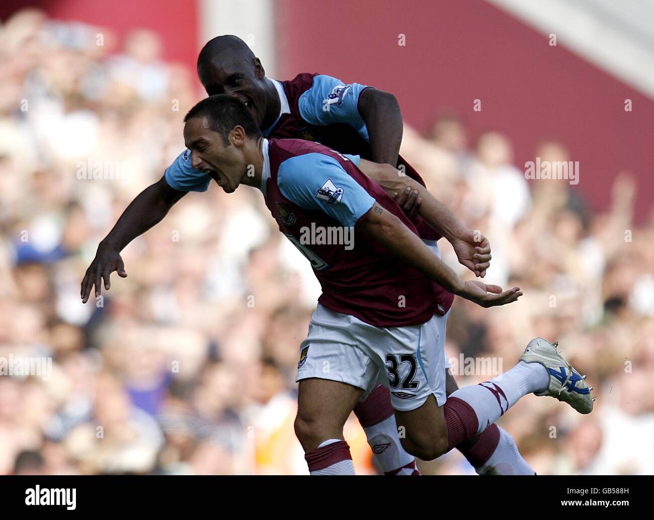 West Ham United s David Di Michele no.32 celebrates scoring his