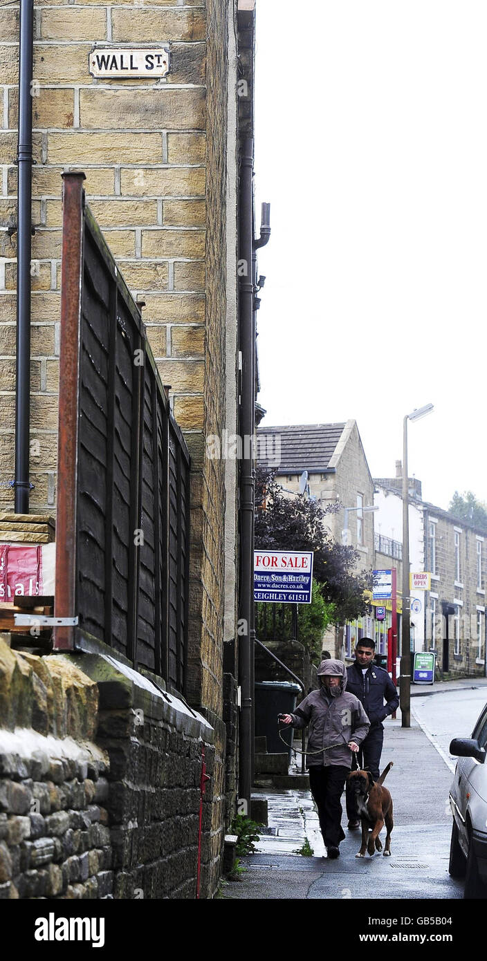 Bradford and Bingley to be nationalised. Wall Street in west Yorkshire near Bingley, where two of the biggest UK banks have recently been taken over. Stock Photo