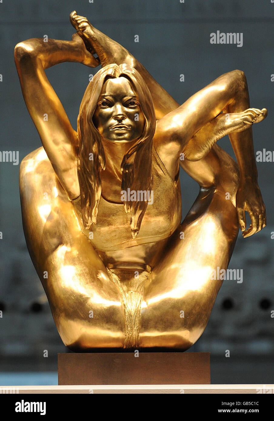 Solid gold Kate Moss statue unveiled Stock Photo