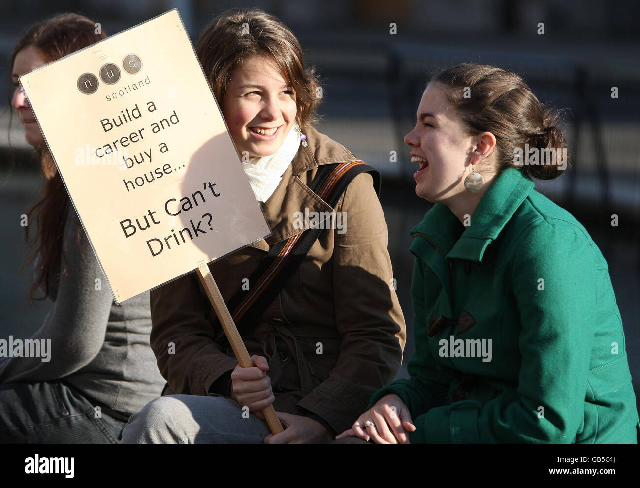 Students protest at alcohol sales plan Stock Photo