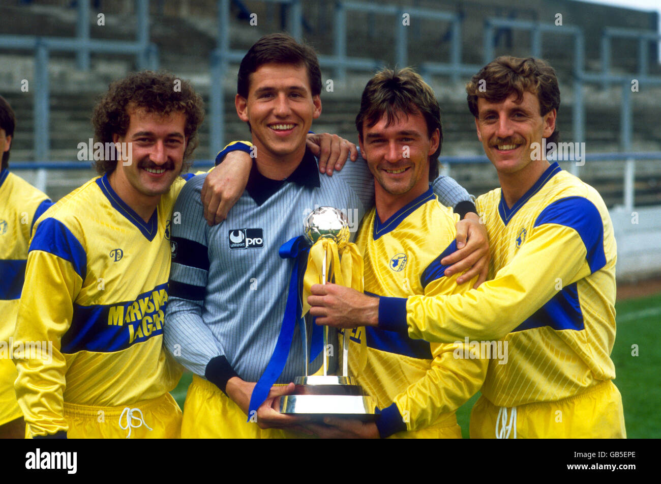 Kevin kent mansfield hi-res stock photography and images - Alamy