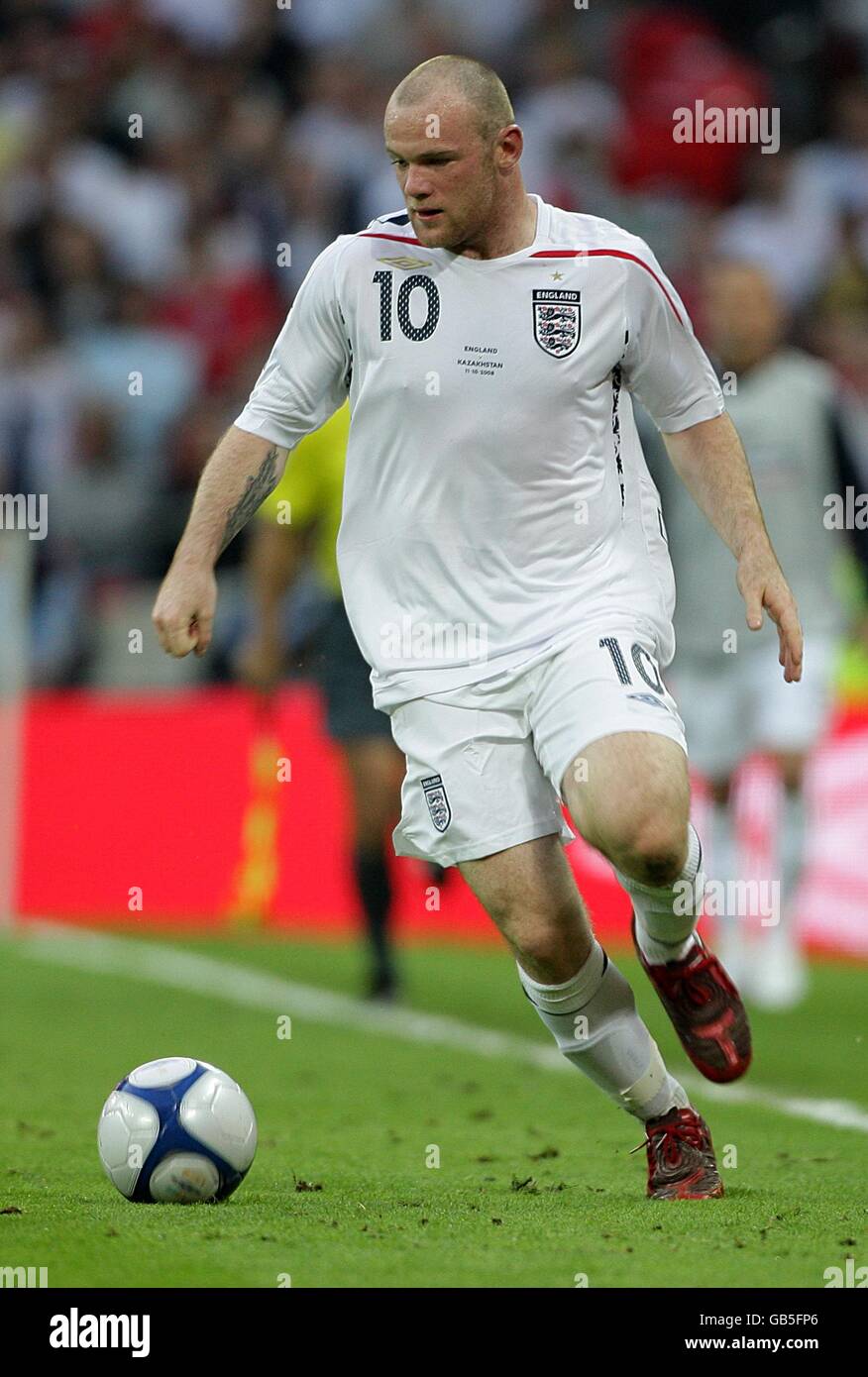 Soccer - FIFA World Cup 2010 - Qualifying Round - Group Six - England v Kazakhstan - Wembley Stadium Stock Photo