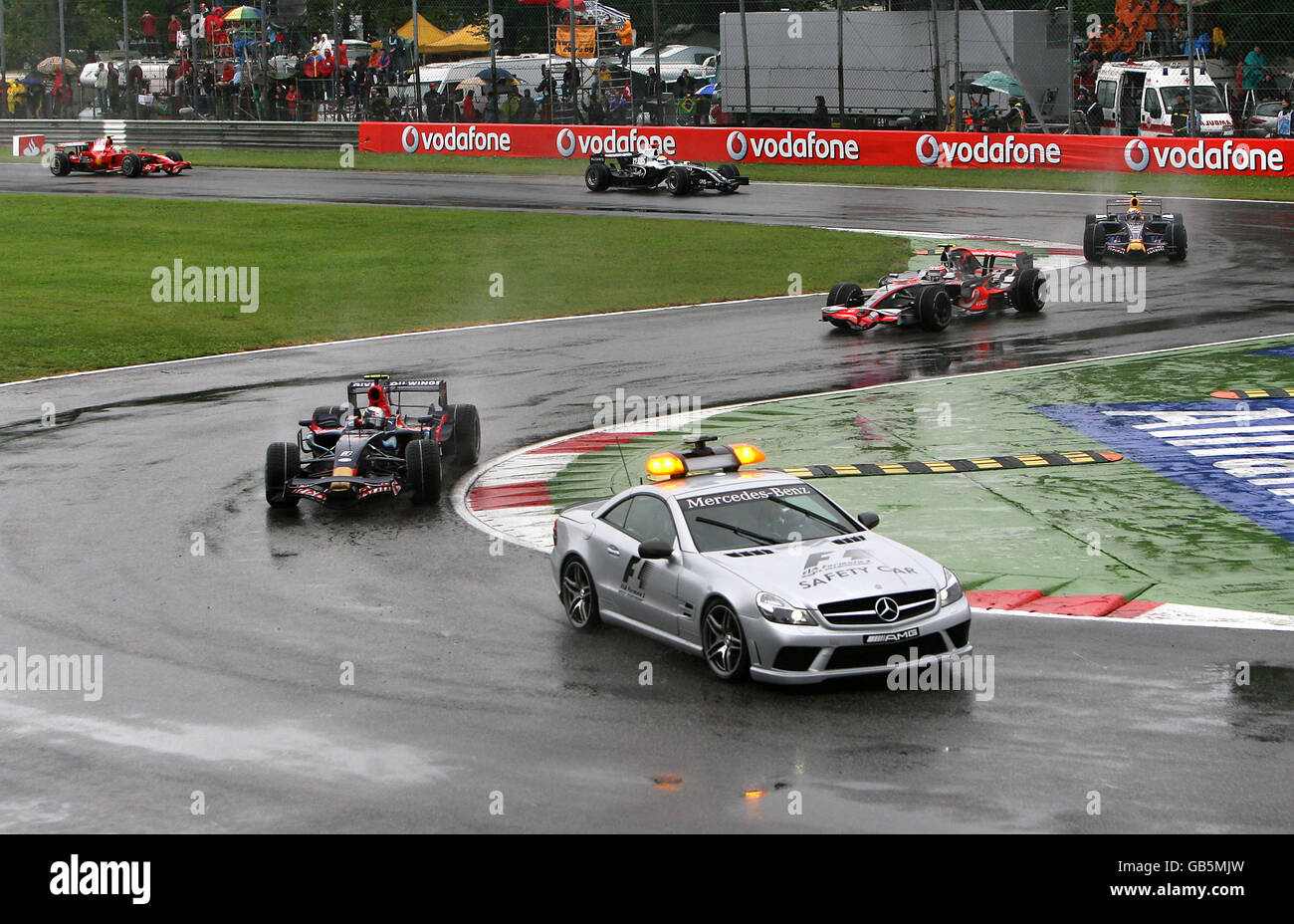 F1 formula one grand prix gp rac mercedes safety car hires stock photography and images Alamy