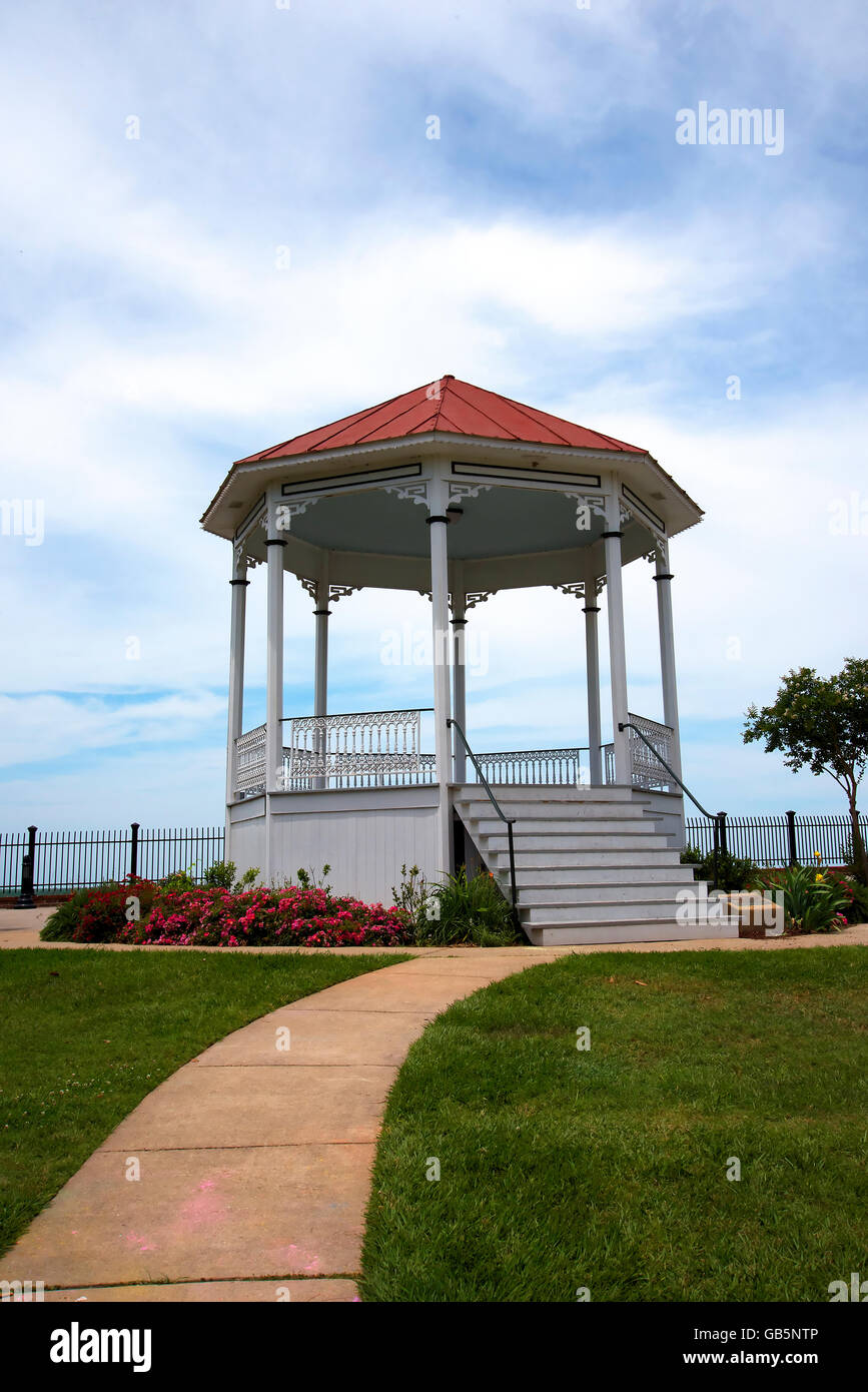 Small Riverside Park in Natchez overlooking the River Mississippi on