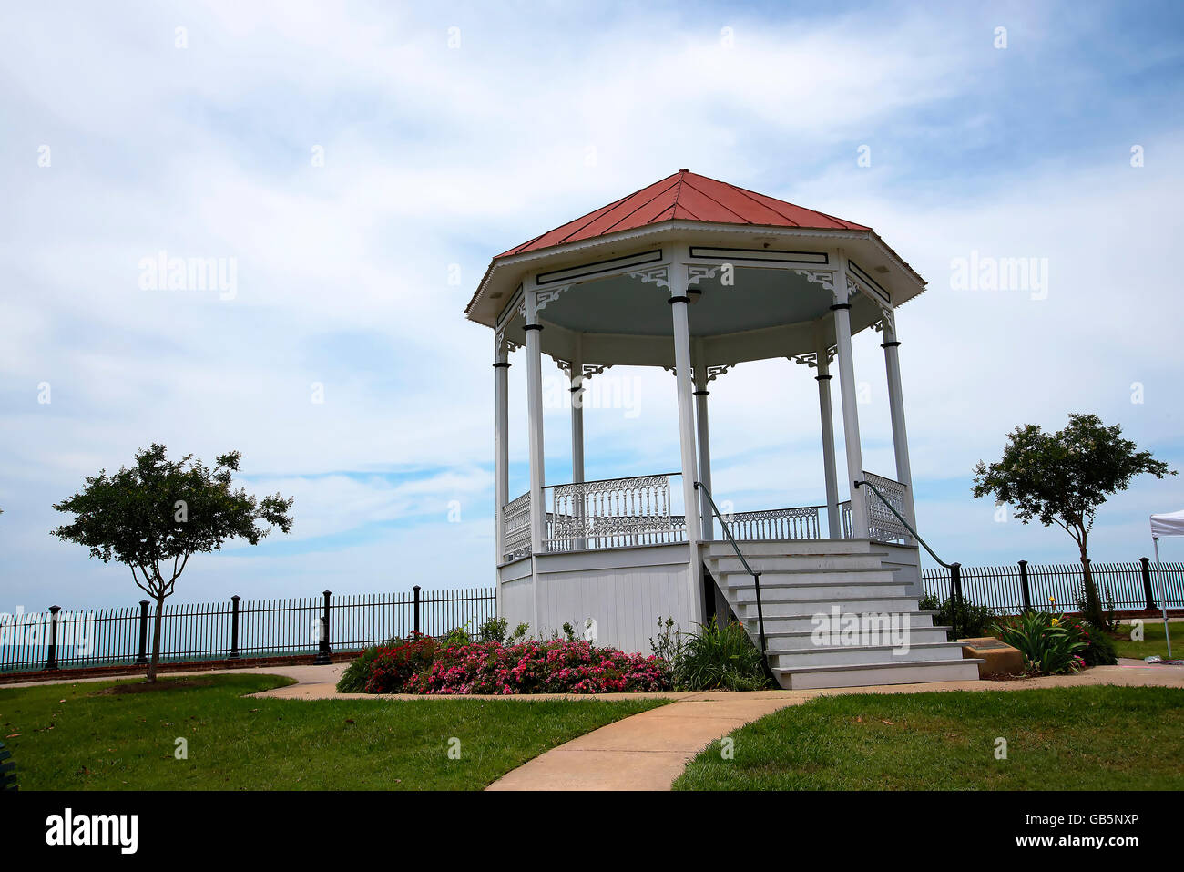 Small Riverside Park in Natchez overlooking the River Mississippi on