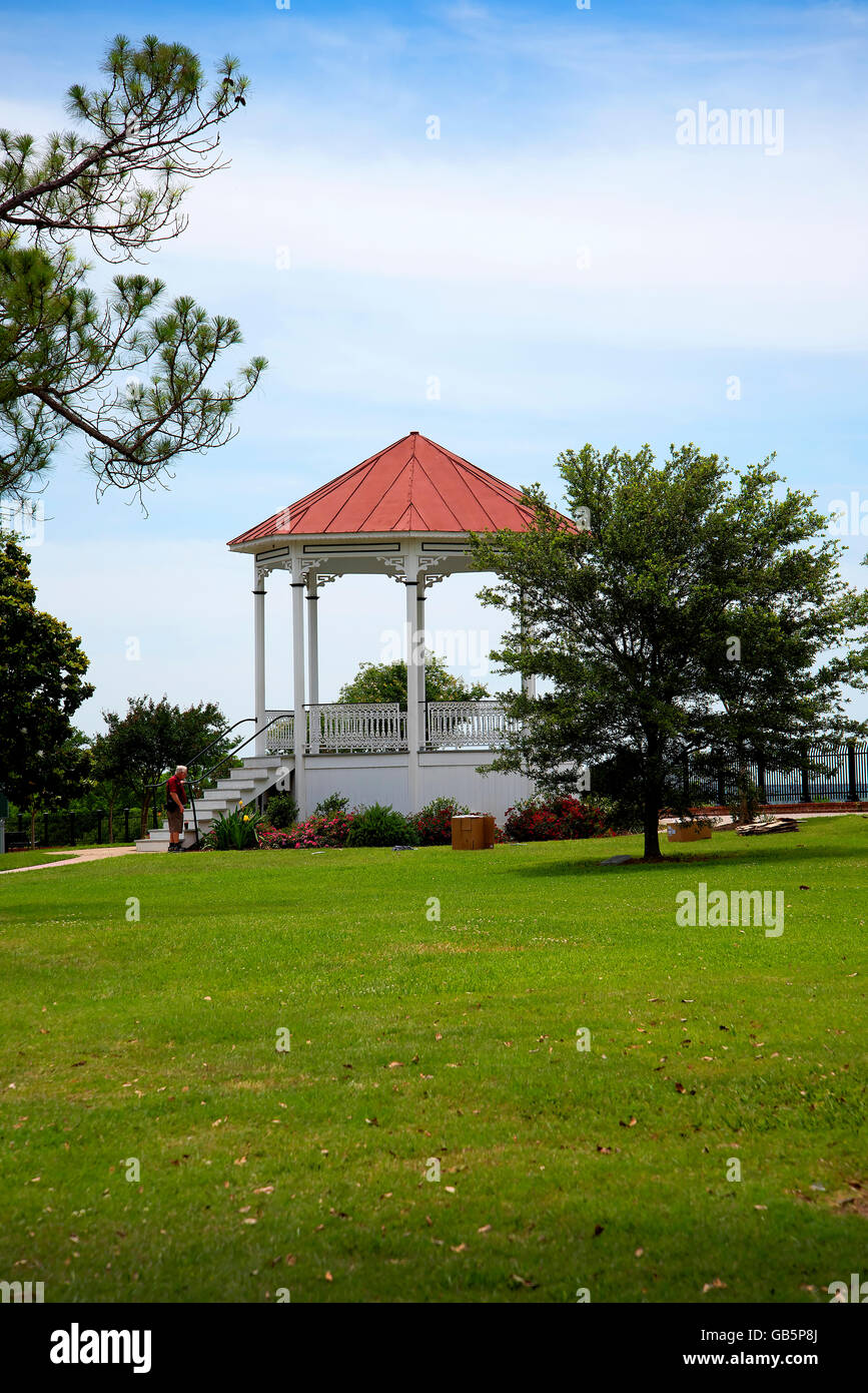 Small Riverside Park in Natchez overlooking the River Mississippi on