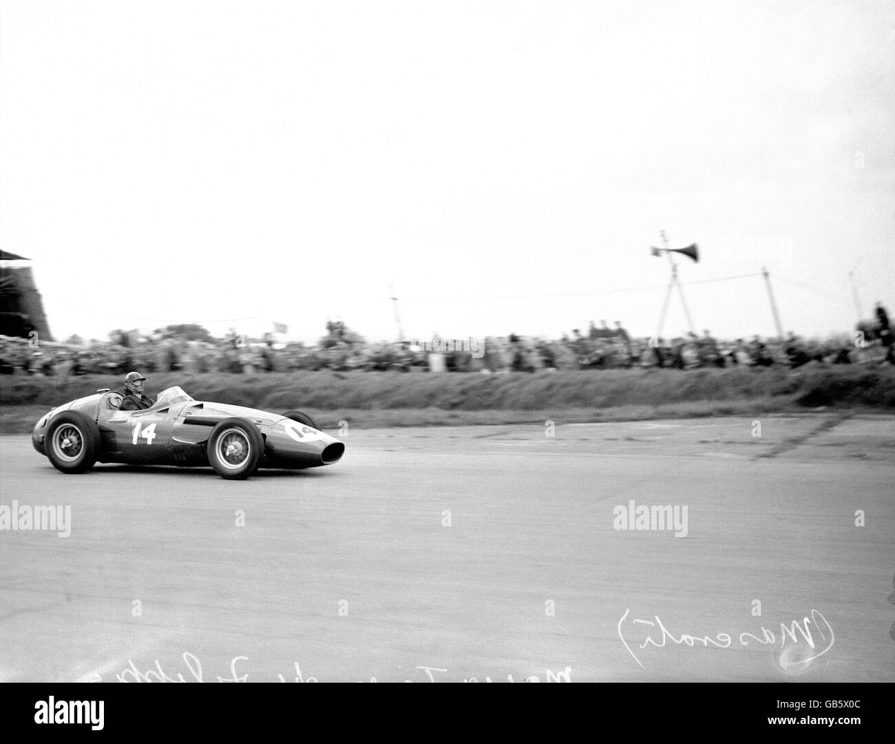 Motor Racing, Silverstone. Maria Teresa de Filippis driving a Maserati Stock Photo