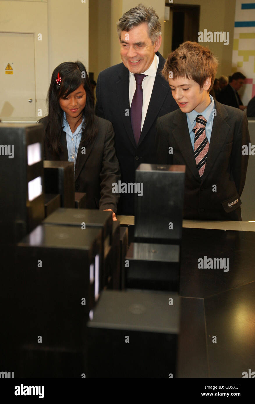 Prime minister brown to pupils from the holland park school hires