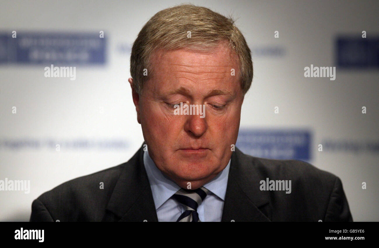 ALTERNATE CROP. Metropolitan Police Commissioner Sir Ian Blair during a