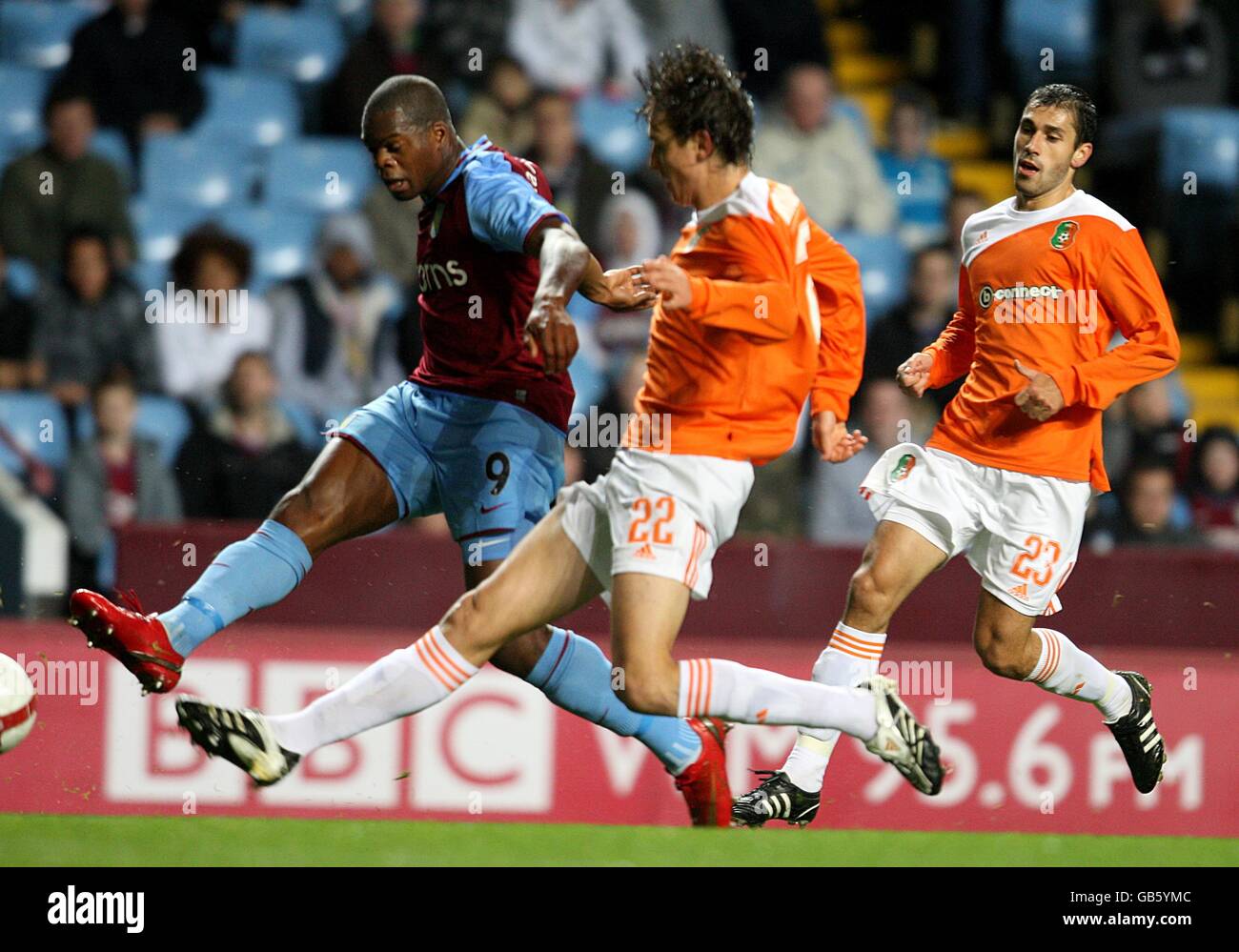 Fanion RC Strasbourg Vs Litex Lovech – UEFA Cup 2006 – 10x9 Cm