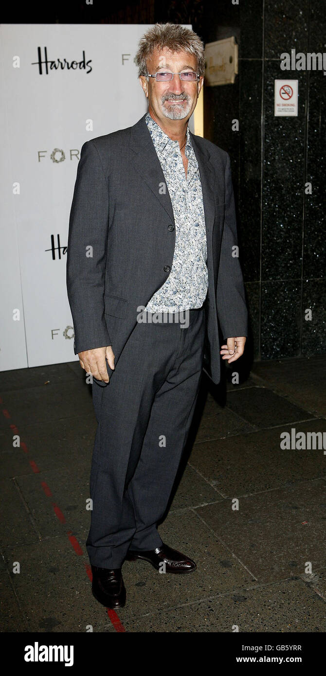 Eddie jordan arrives at the launch of form hi-res stock photography and ...