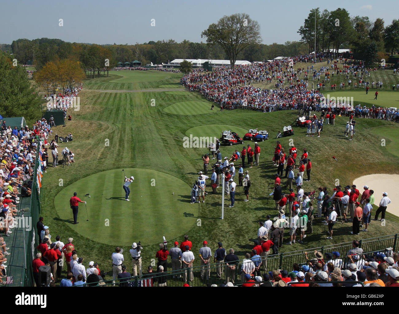 Europe's Justin Rose tee's off the 1st during Singles on Day Three at Valhalla Golf Club, Louisville, USA. Stock Photo