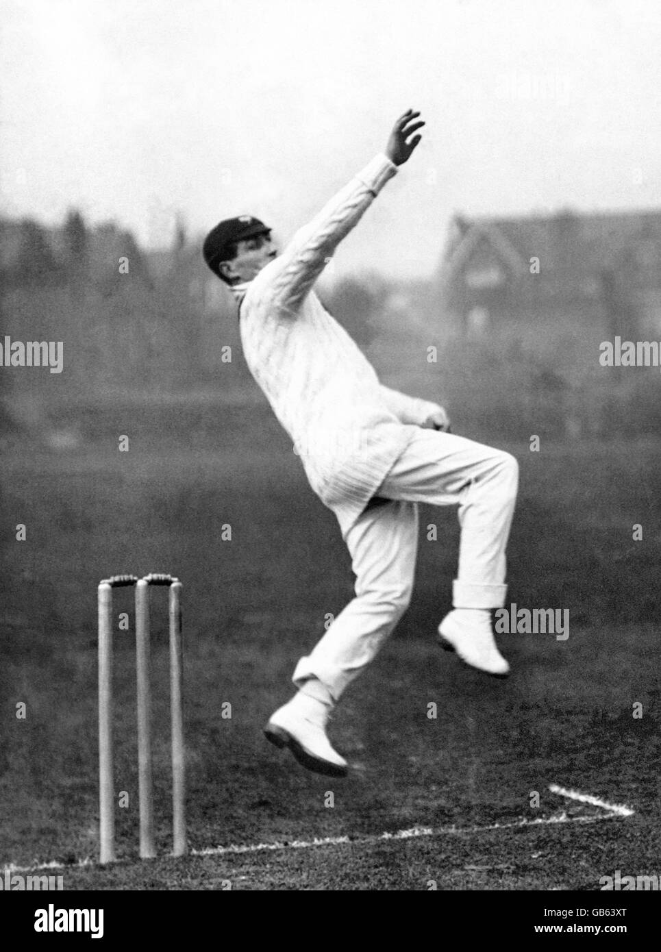 Cricket - Players - England - 1920. Abe Waddington bowling. Stock Photo