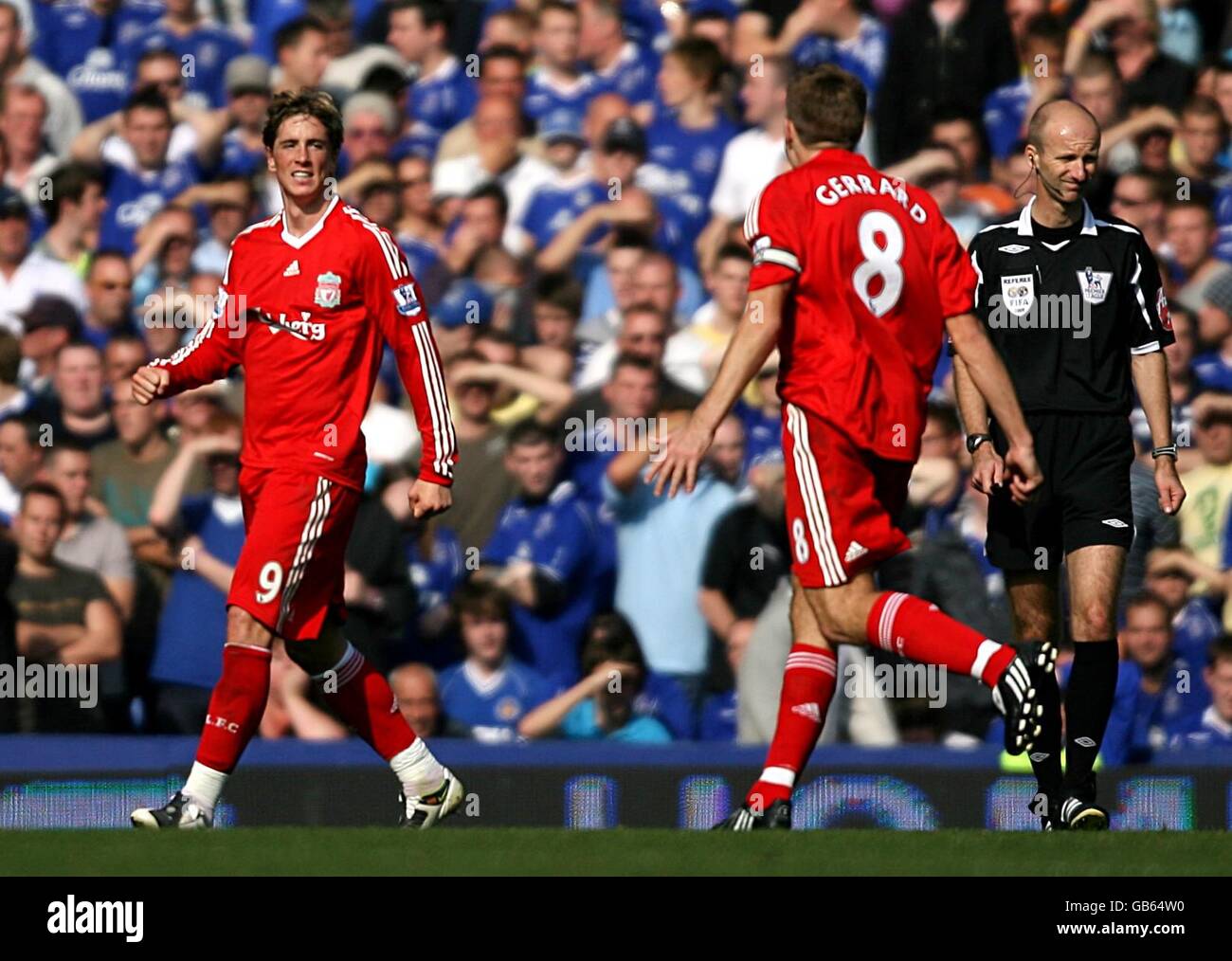 Fernando torres shirt hi-res stock photography and images - Alamy