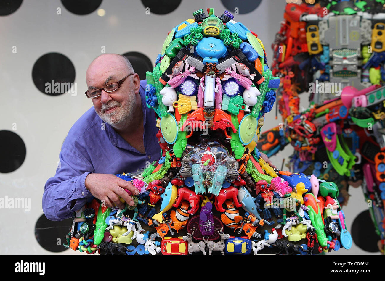 Artist Robert Bradford unveils his unique recycled art