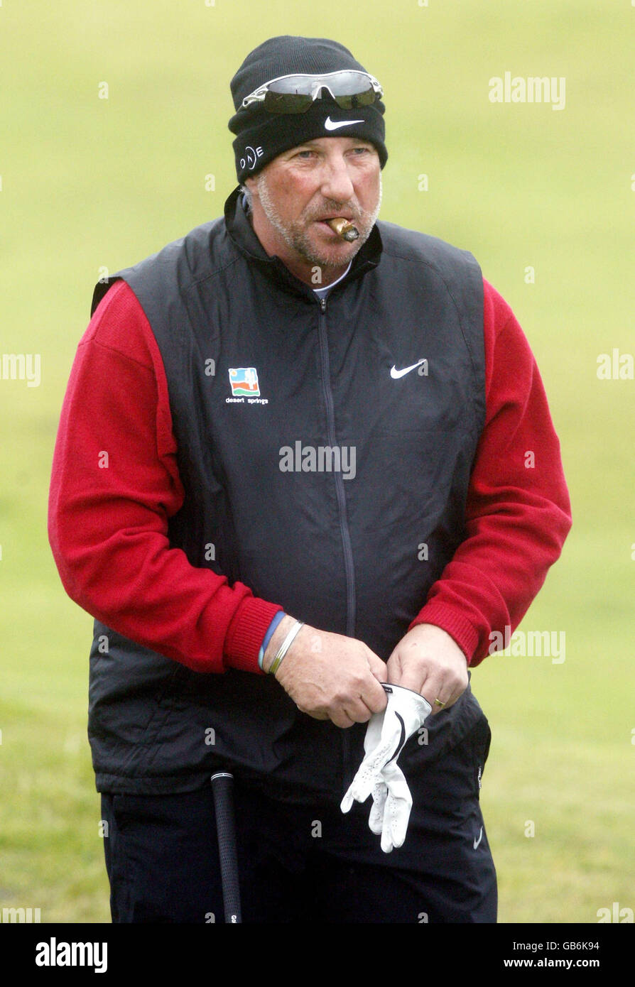 Former England Cricket captain Sir Ian Botham on the 2nd during the Alfred Dunhill Links Championship at Carnoustie Golf Course, Angus. Stock Photo