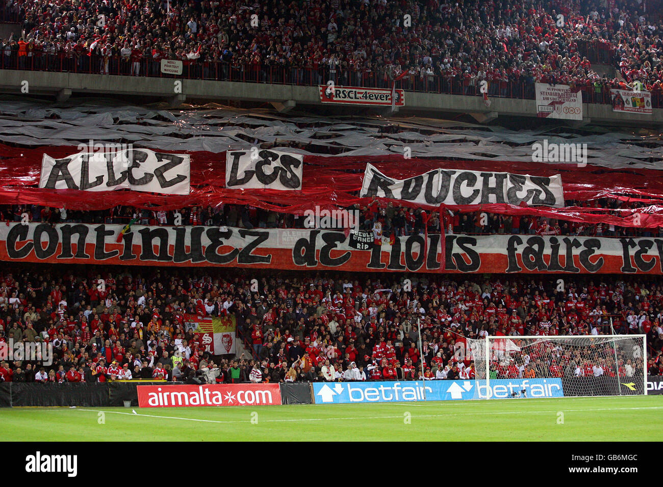 Standard Liege Fans High Resolution Stock Photography and Images - Alamy