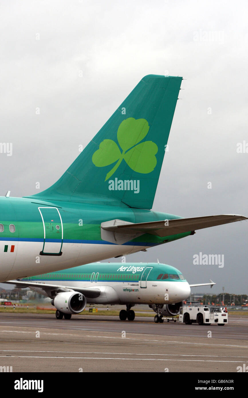 An Aer Lingus plane at Terminal 1 at Heathrow Airport Stock Photo Alamy