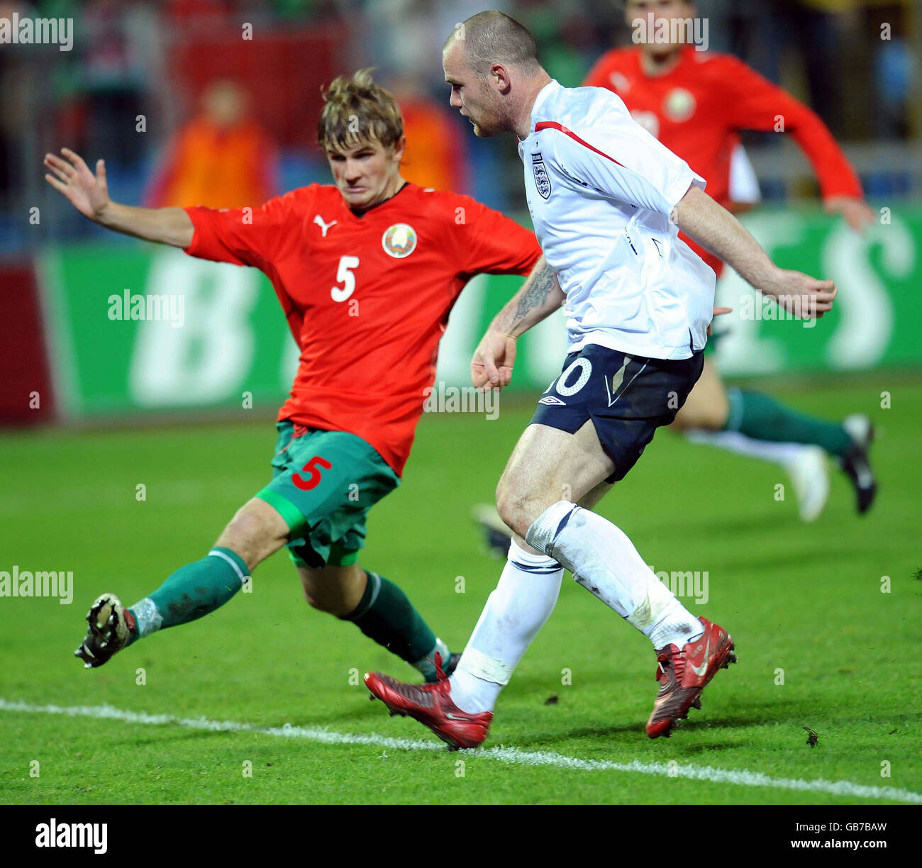 England's Wayne Rooney scores during the FIFA World Cup Qualifying match at the Dinamo Stadium, Minsk, Belarus. Stock Photo