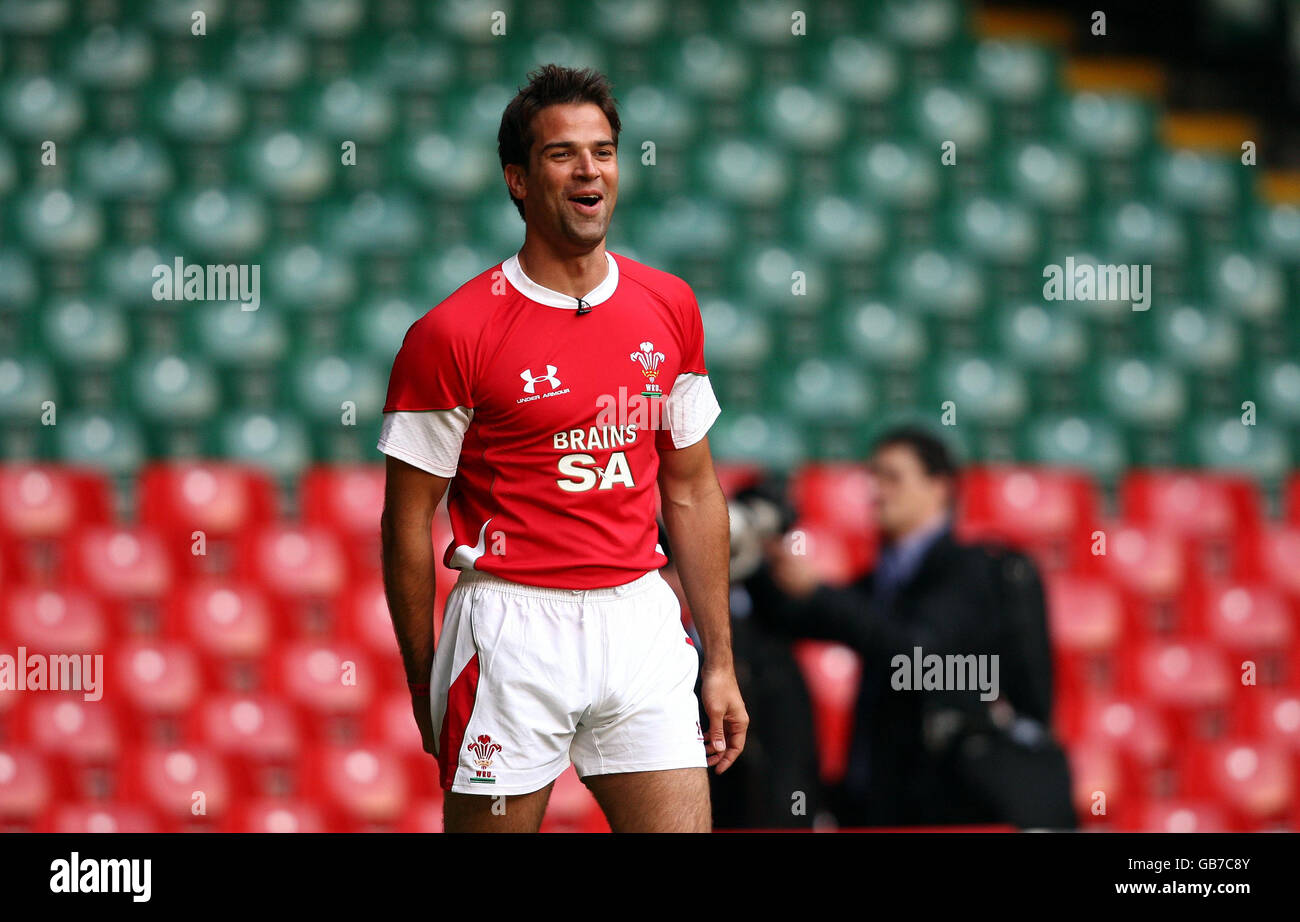 Under armour welsh rugby union reveal new kit hi-res stock photography and  images - Alamy