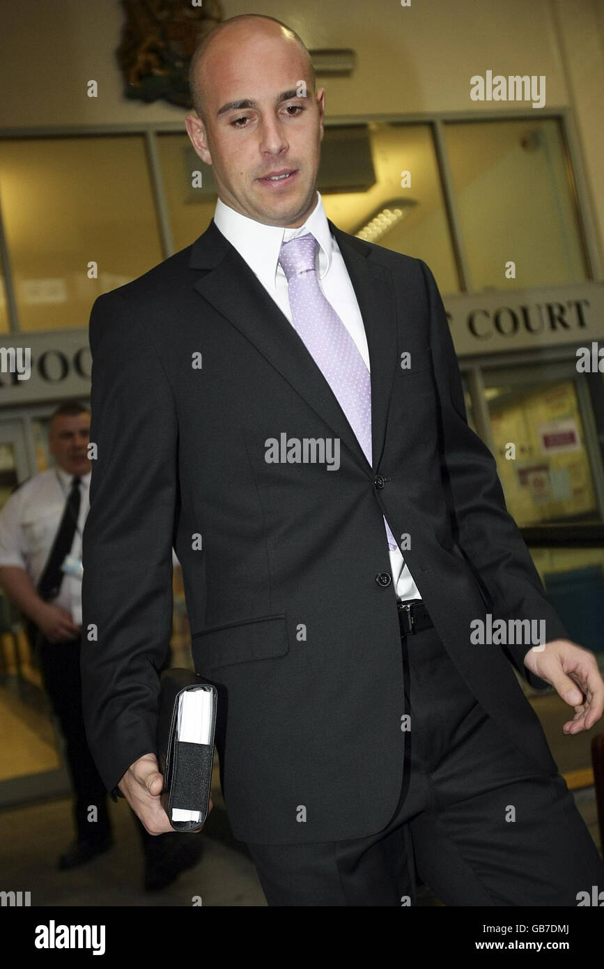 Liverpool goalkeeper Jose Manuel 'Pepe' Reina outside Liverpool Magistrates' Court where he was convicted of speeding. Stock Photo