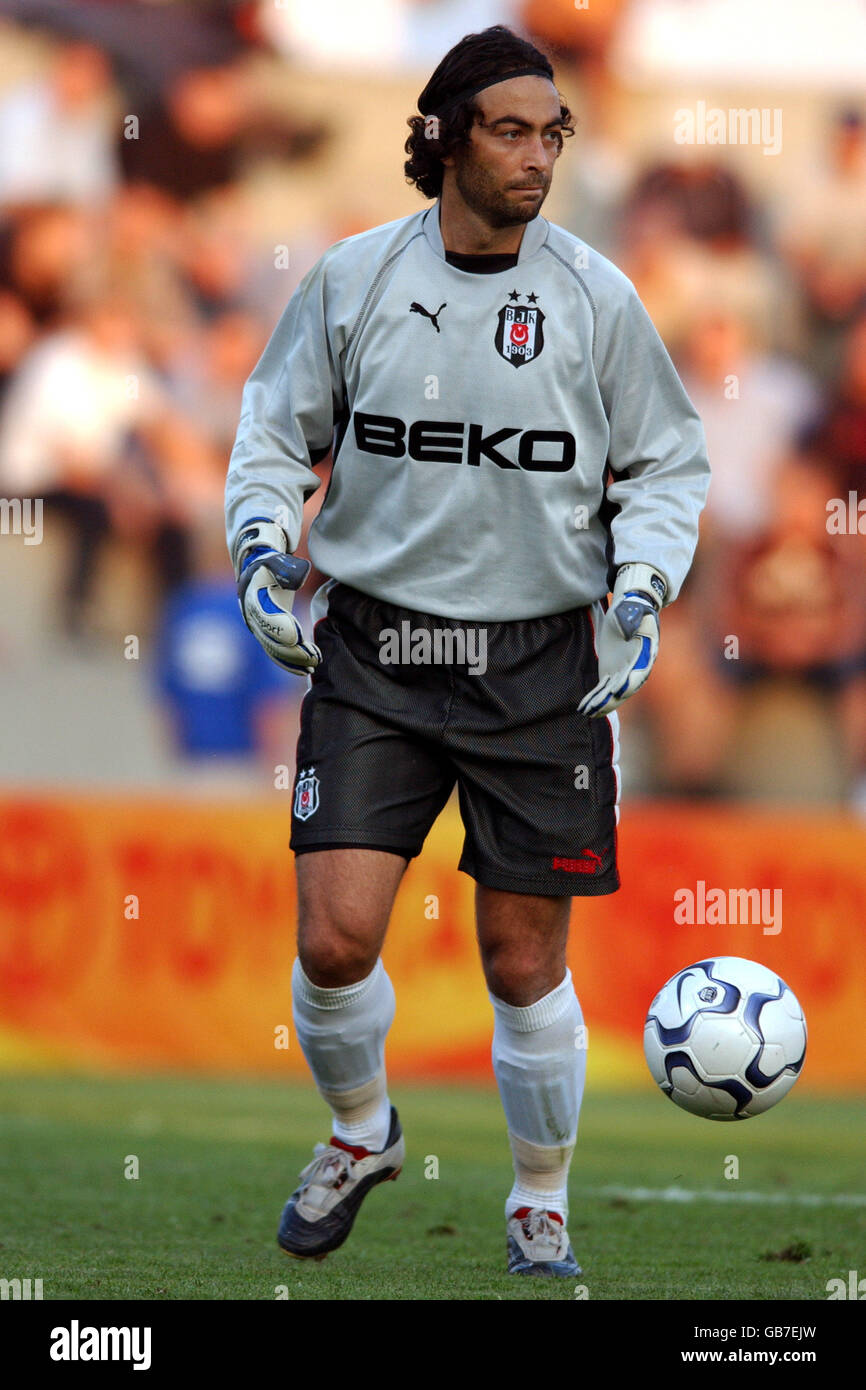 File:2020–21 Beşiktaş J.K. season Home jersey.jpg - Wikimedia Commons