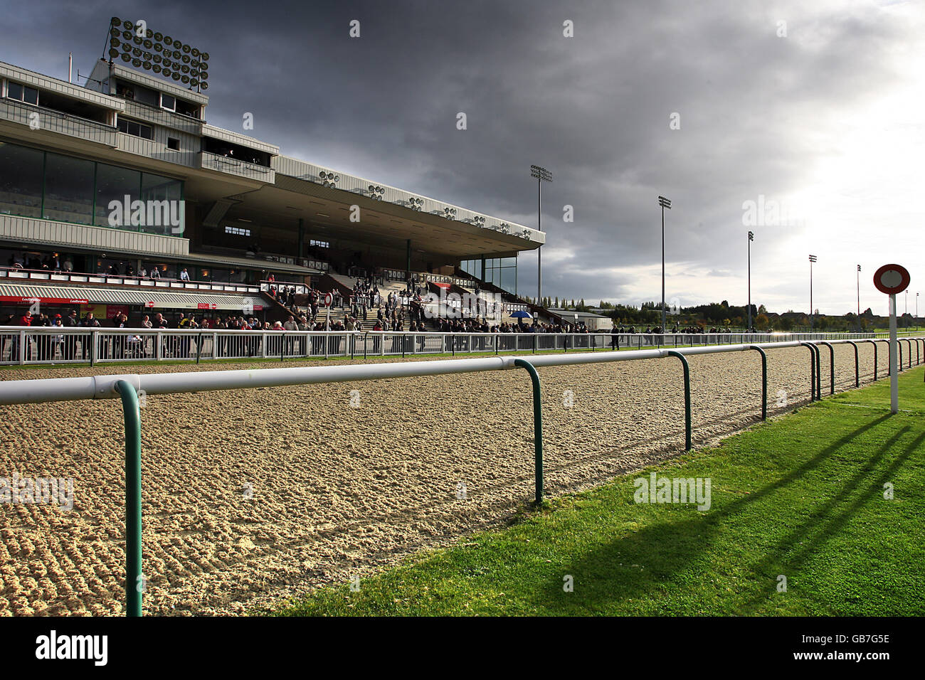 Wolverhampton Races Wolverhampton Races General High Resolution Stock Photography and ...