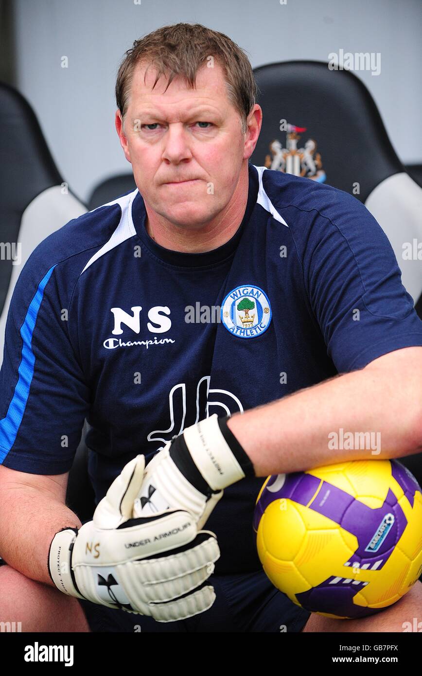 Nigel spink hires stock photography and images Alamy