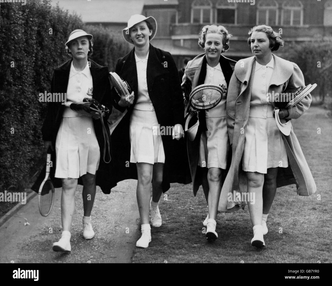 (L-R) The Australia ladies team: ?, Nancy Wynne Bolton, Nancy Hopman, ? Stock Photo