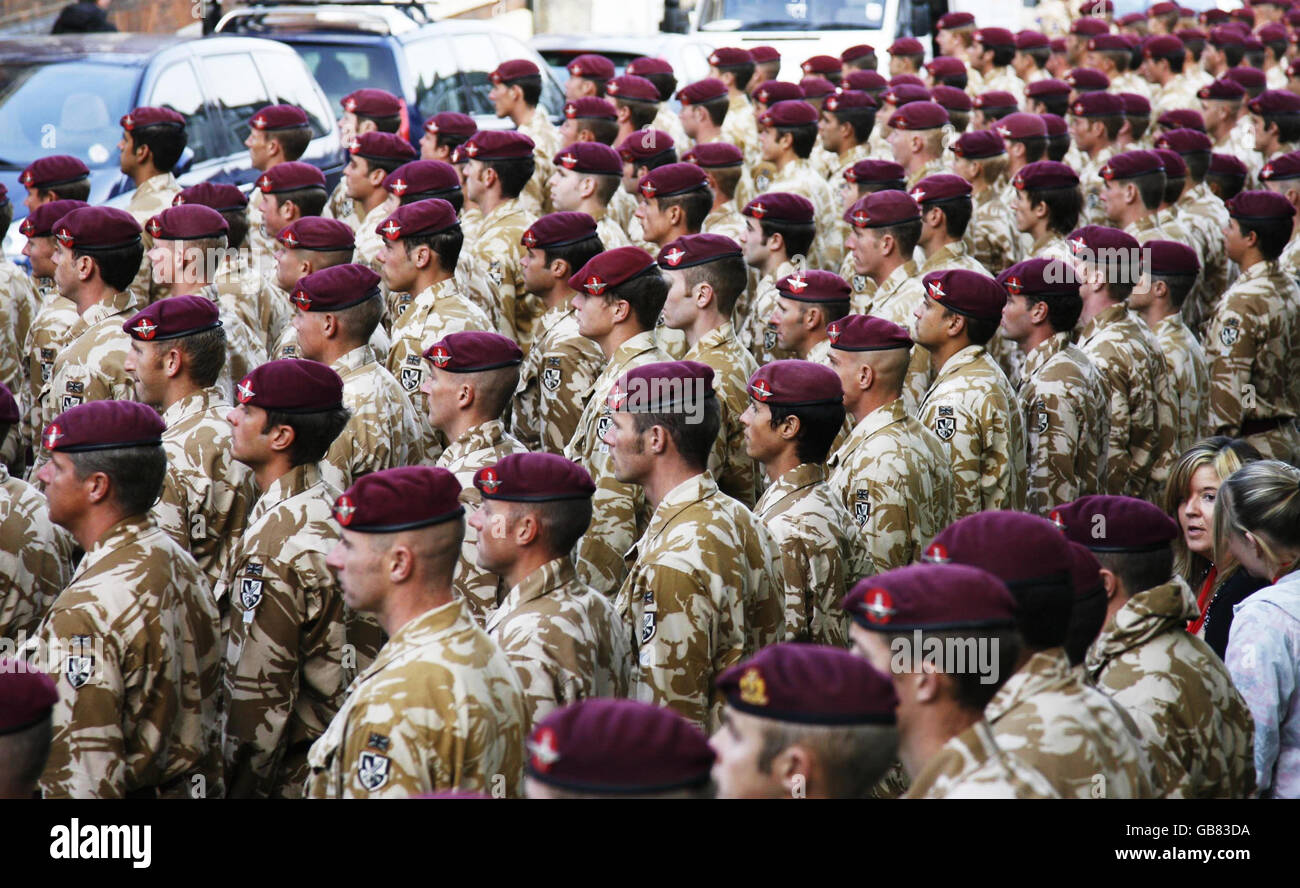 Parachute Regiment Beret High Resolution Stock Photography and Images