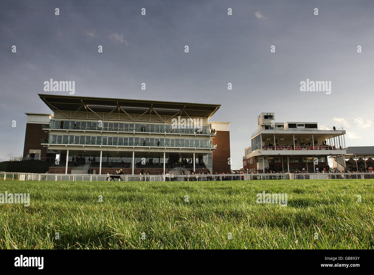 Wetherby racecourse hires stock photography and images Alamy
