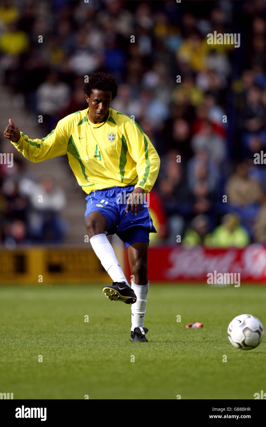 Roque Junior lines up for Brazil ahead of their 1-0 win over Jamaica, in a  friendly international at the Walkers Stadium, in Leicester Stock Photo -  Alamy