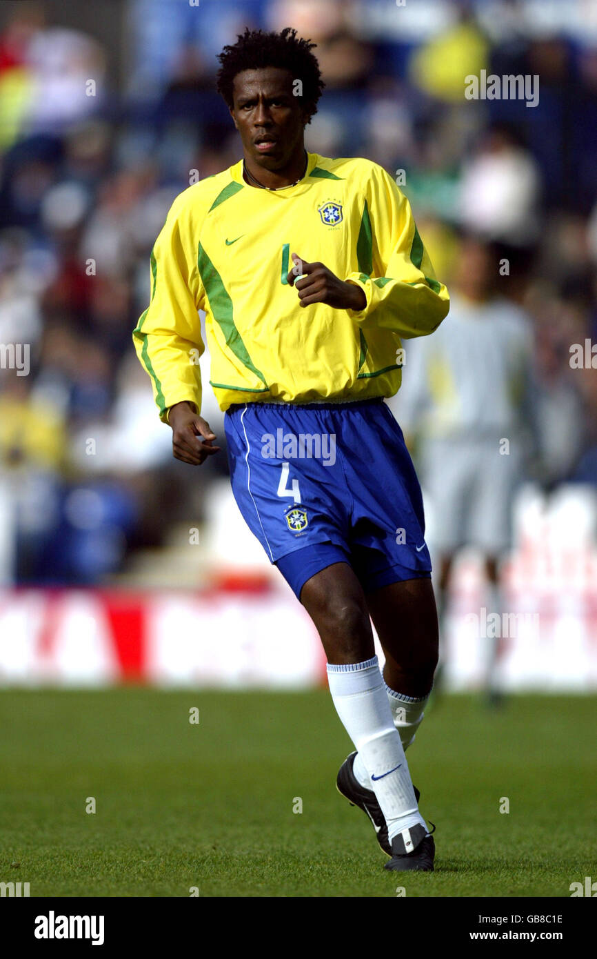 Roque Junior lines up for Brazil ahead of their 1-0 win over Jamaica, in a  friendly international at the Walkers Stadium, in Leicester Stock Photo -  Alamy