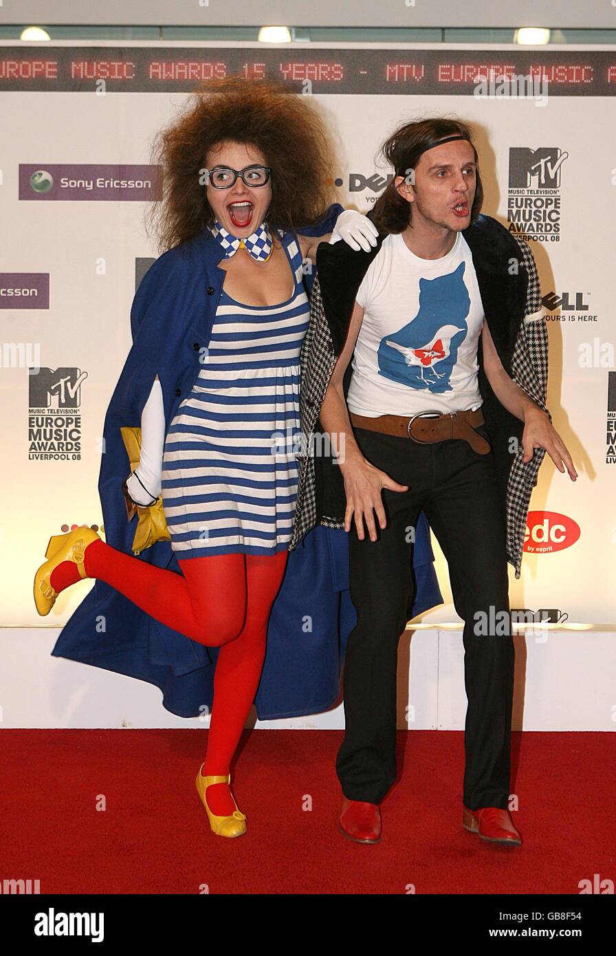 Elvir Lakovic (right) and Mirela Lakovic of Laka arrive for the 2008 MTV Europe Music Video Awards at the Echo Arena, Liverpool. Stock Photo