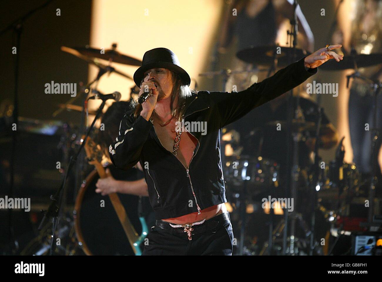MTV Europe Music Video Awards - Show - Liverpool. Kid Rock performs on stage during the 2008 MTV Europe Music Video Awards at the Echo Arena, Liverpool. Stock Photo