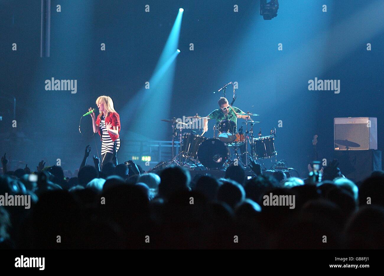 Ting Tings perform on stage during the 2008 MTV Europe Music Video Awards at the Echo Arena, Liverpool. Stock Photo