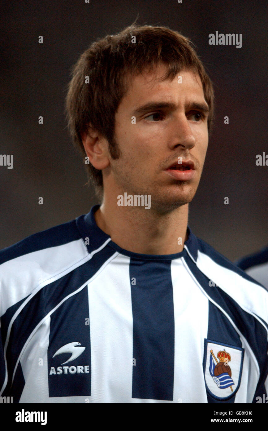 Aitor lopez hires stock photography and images Alamy