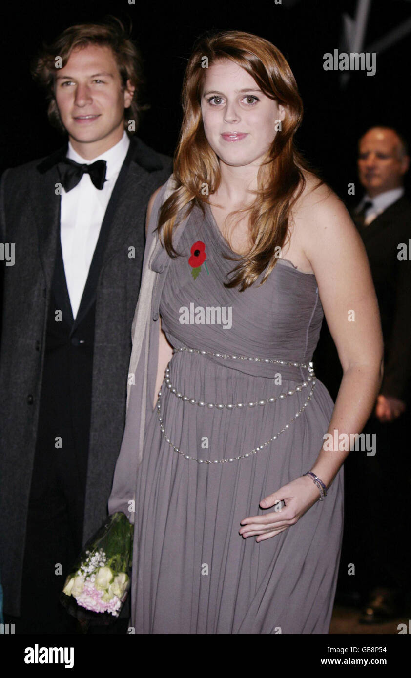 Princess beatrice and dave clark hi-res stock photography and images - Alamy