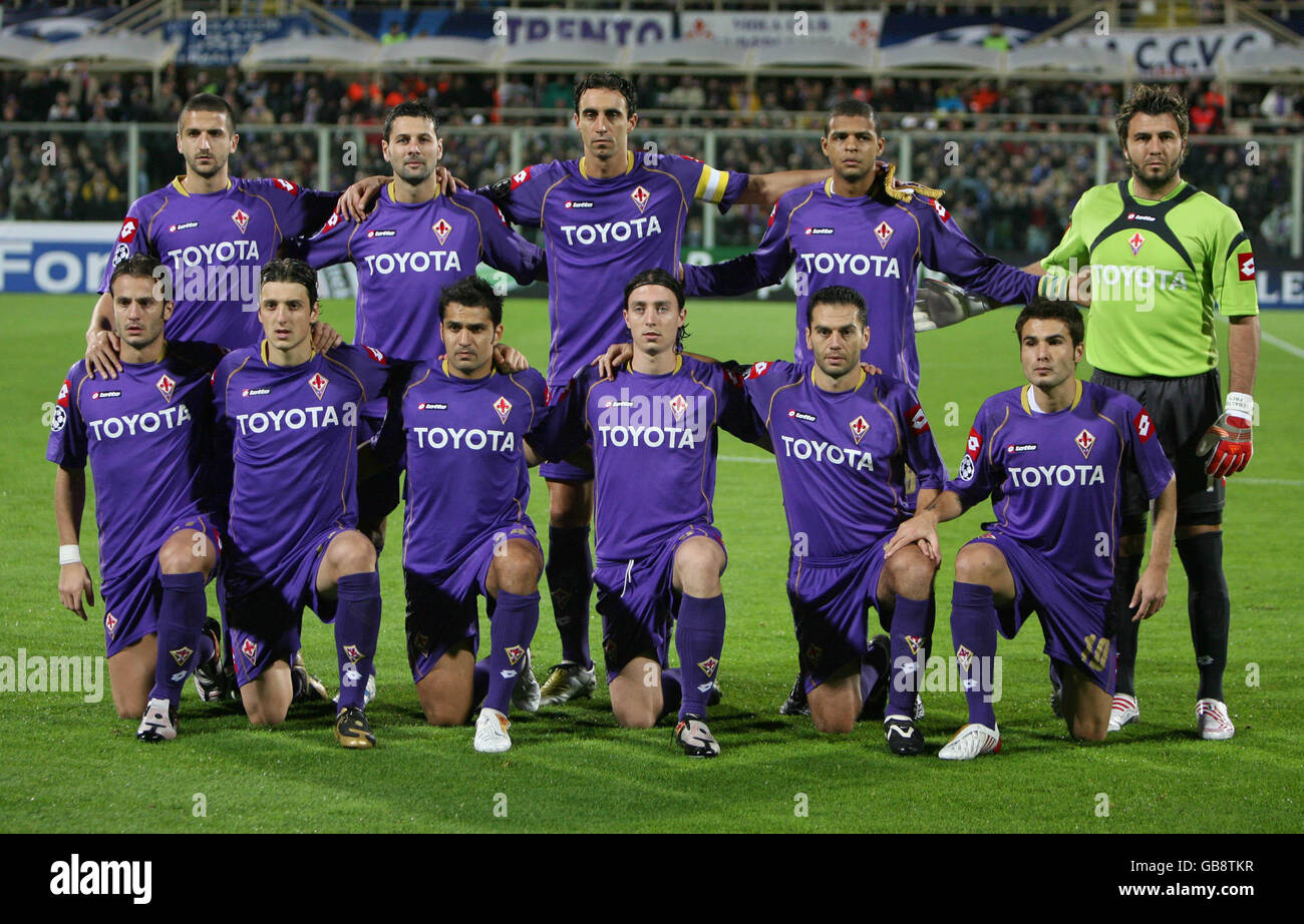 Soccer - UEFA Champions League - Group F - Fiorentina v Bayern Munich - Artemio Franchi. Fiorentina team group Stock Photo