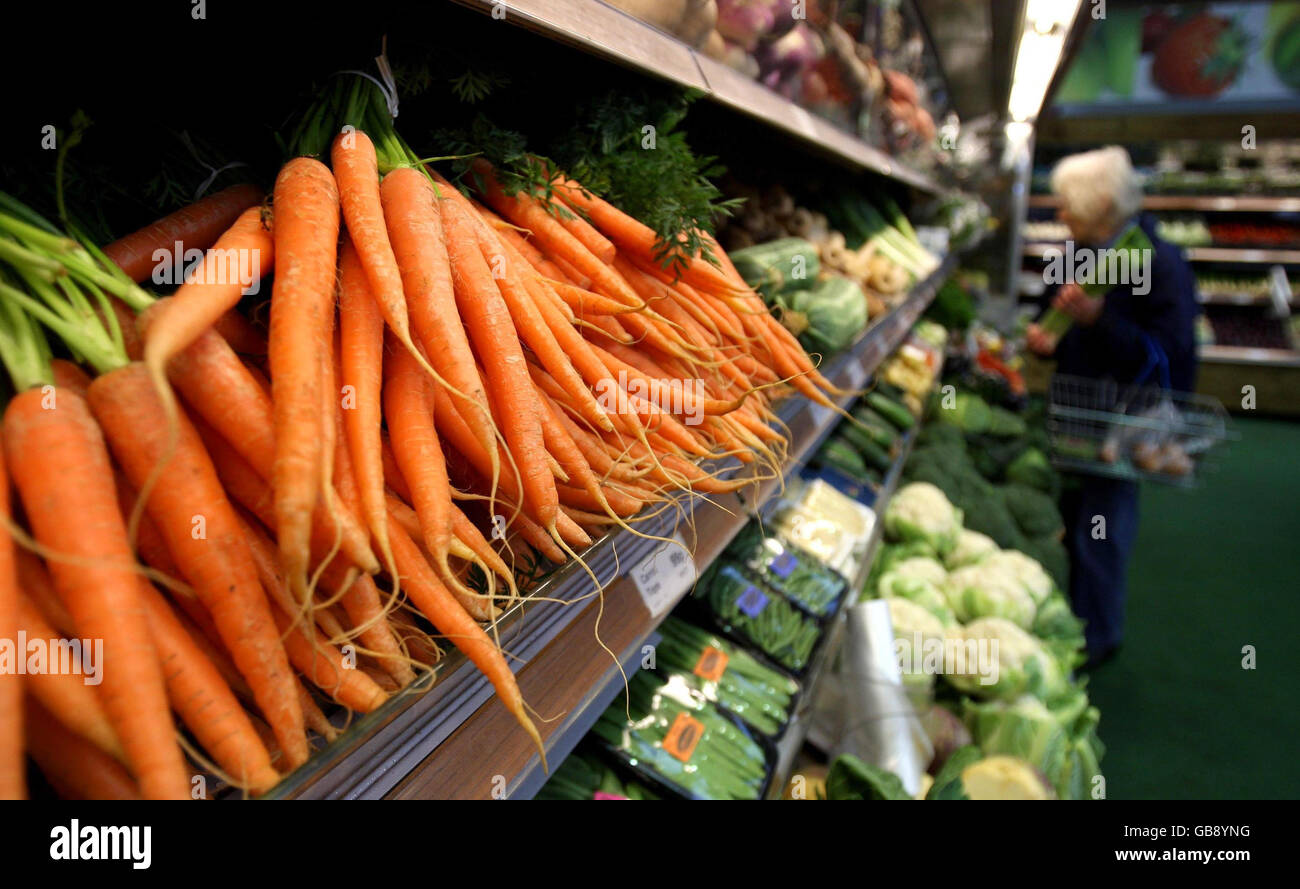 EU set to scrap mis-shapen fruit laws Stock Photo