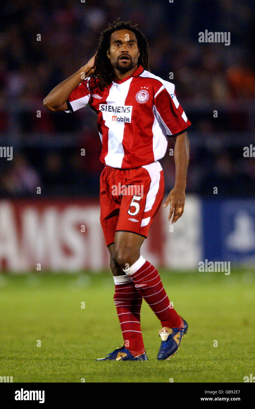 Soccer - UEFA Champions League - Group D - Olympiakos v Galatasaray. Christian Karembeu, Olympiakos Stock Photo